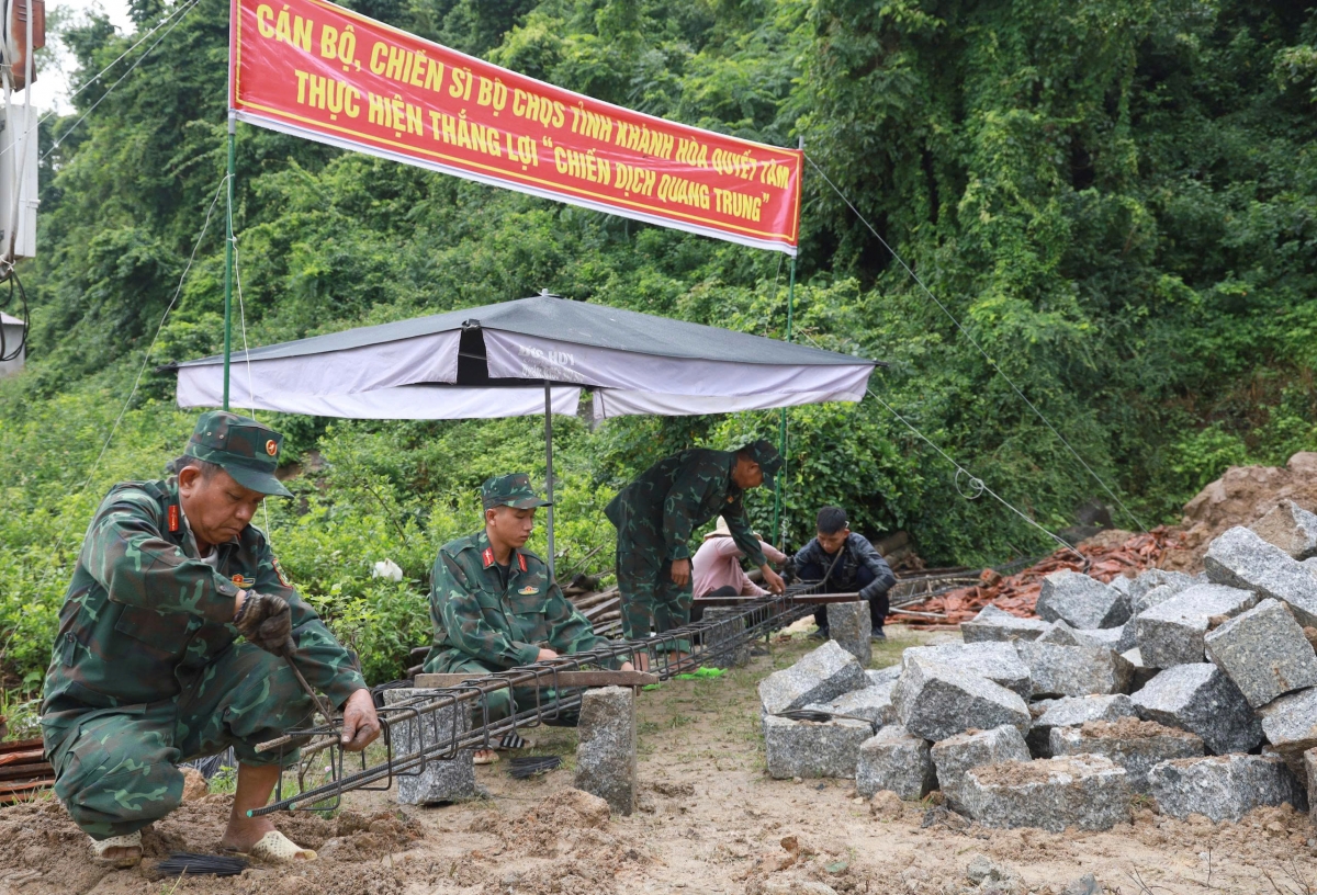 Khánh Hòa đảm bảo nguồn vật liệu xây, sửa nhà cho người dân vùng lũ